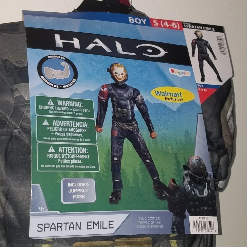 NEW Halo Spartan Emile Halloween Costume Boys Small 4-6 Jumpsuit Mask - Picture 3 of 7